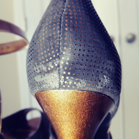 Bakers Women's Bronze Heels - Picture 16 of 16